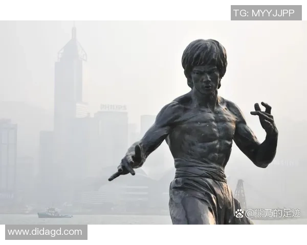 李安：从东方到西方的电影桥梁，探索文化交融与艺术创新之路