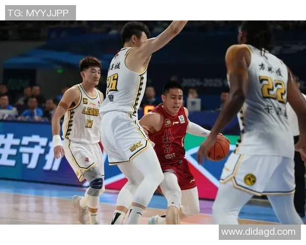 2011年12月北京首钢与广东队激战回顾及精彩瞬间分析