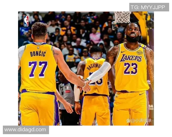 2011年湖人与掘金激战第七场的精彩回顾与赛后分析